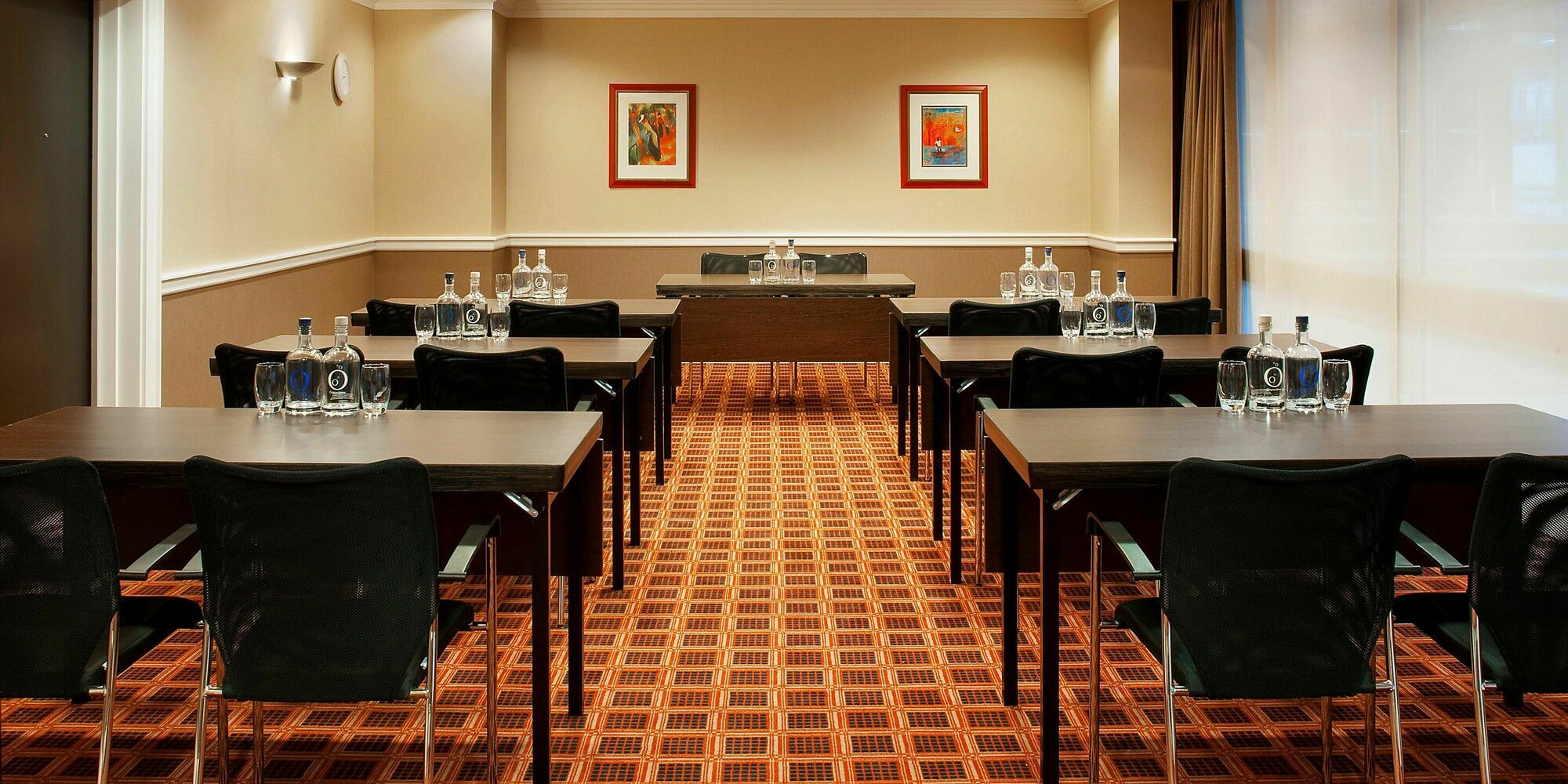 Holiday Inn Амстердам Бізнес фото