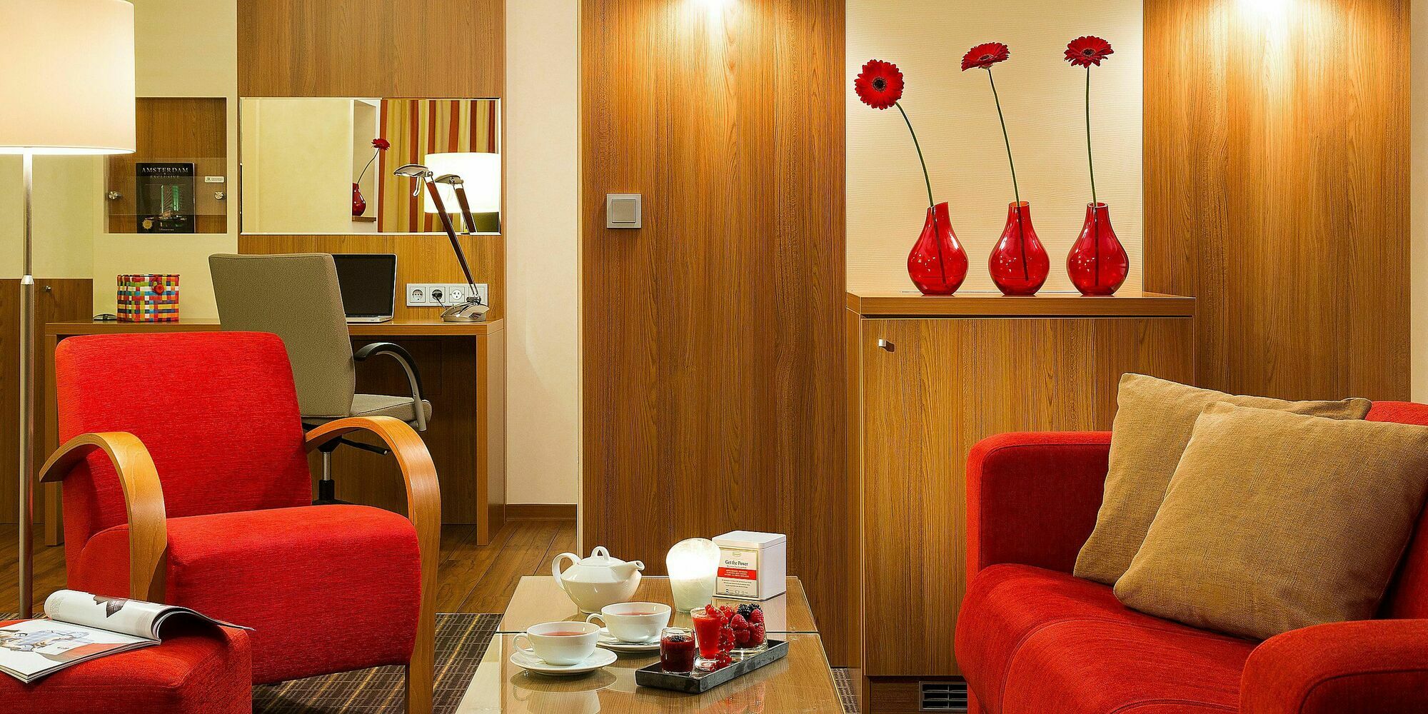 Holiday Inn Амстердам Зручності фото
