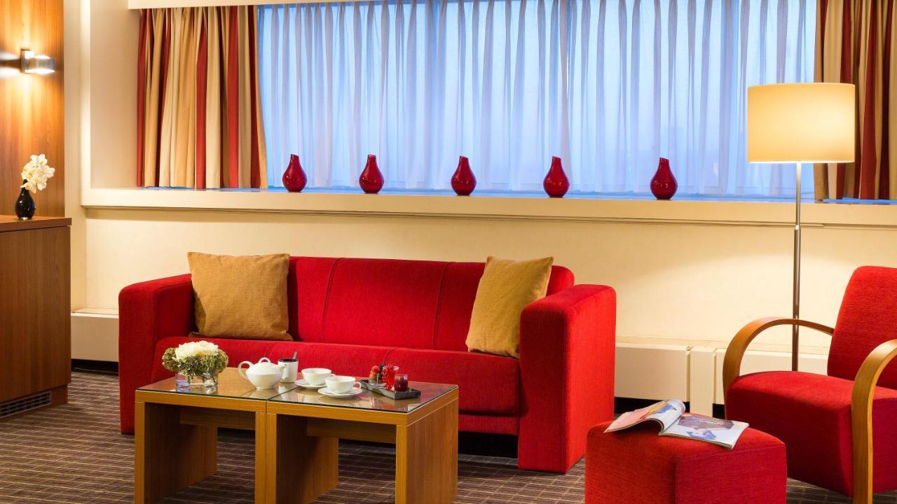 Holiday Inn Амстердам Екстер'єр фото